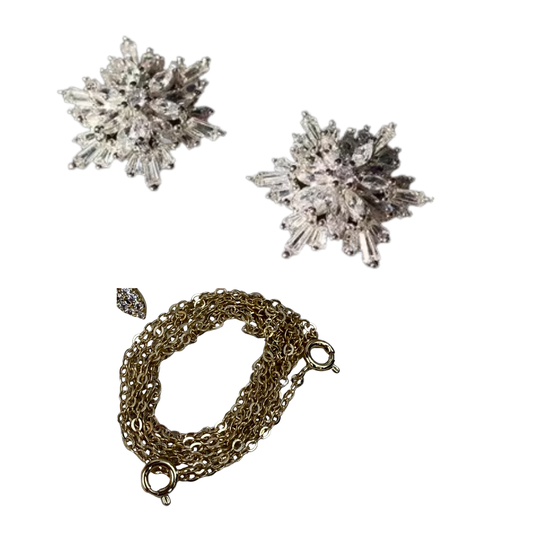 Ear Clip-on Jewellery (Snow Design)  Only ( Giftbox & Anti -Lost Chain Optional)